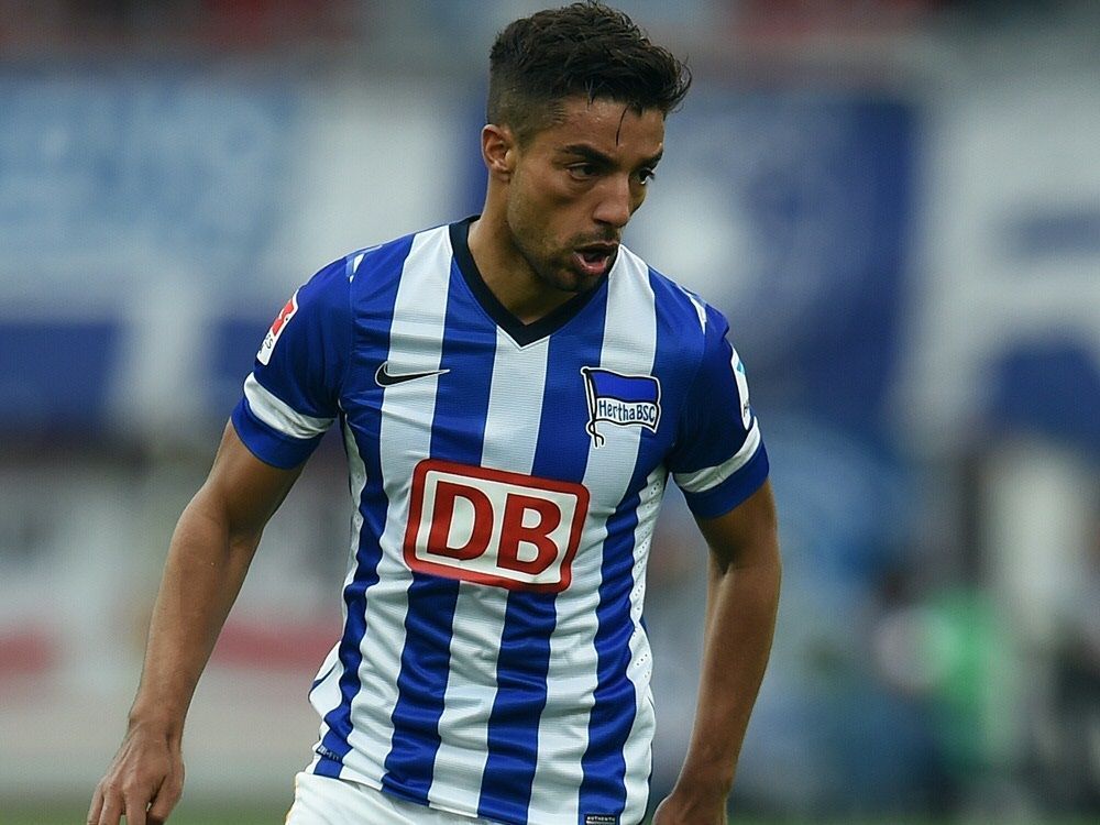 Bitter Knie OP Bei Allagui Von Hertha BSC