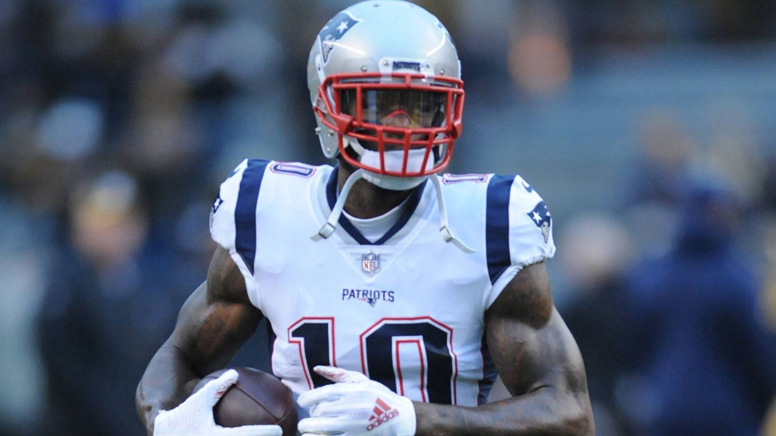 Frage Nach Josh Gordon Belichick L Sst Tv Reporter Auflaufen