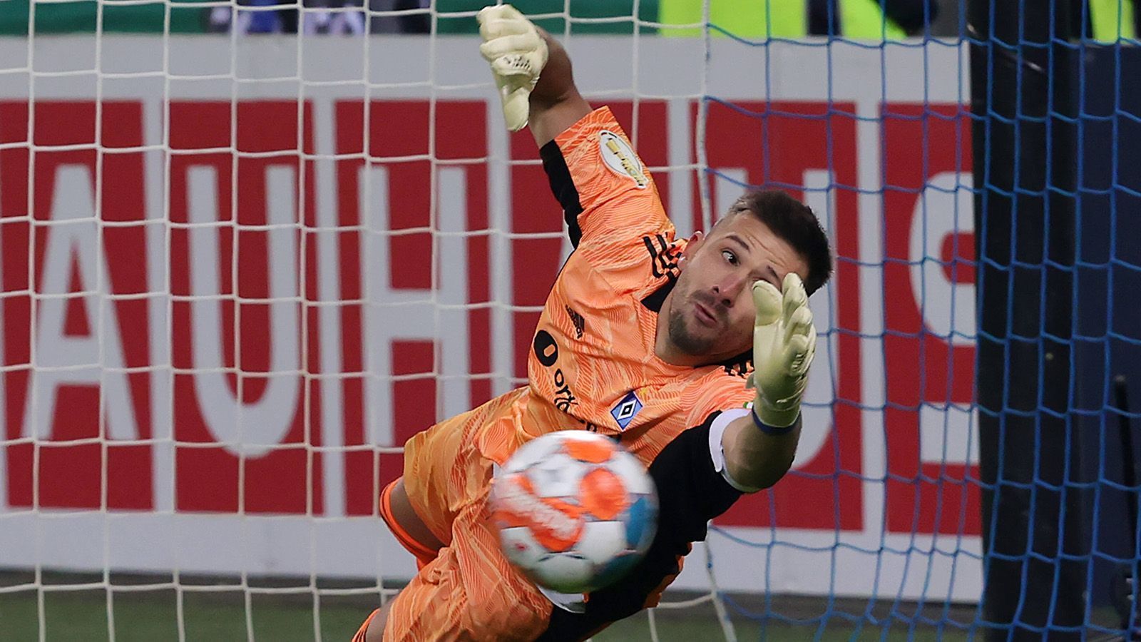 Dfb Pokal Daniel Heuer Fernandes Der Elfmeter Killer Des Hsv