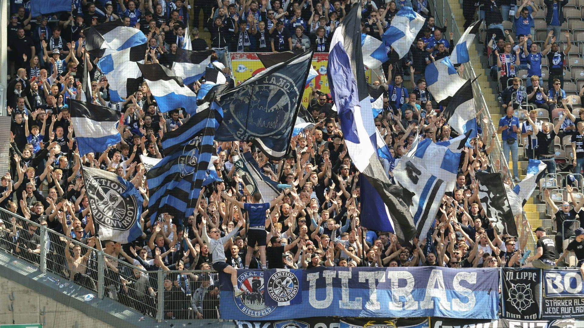 Relegation Arminia Bielefeld Mannschaft Zahlt Ausw Rtstickets