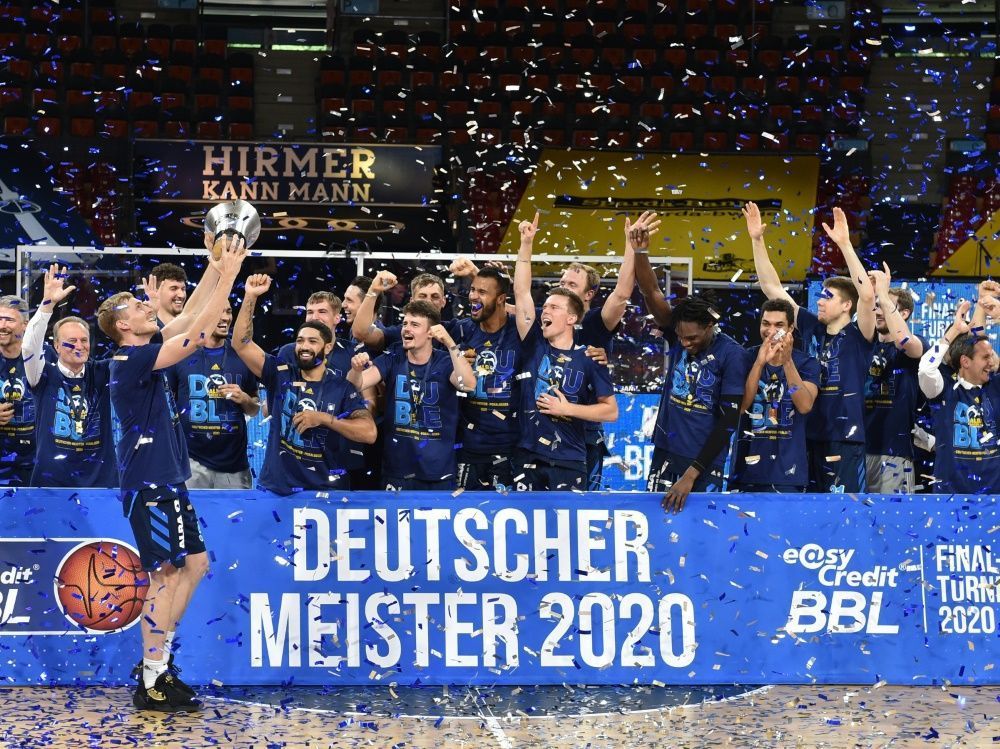 BBL Pokal Double Gewinner Alba Berlin Spielt In Bonn