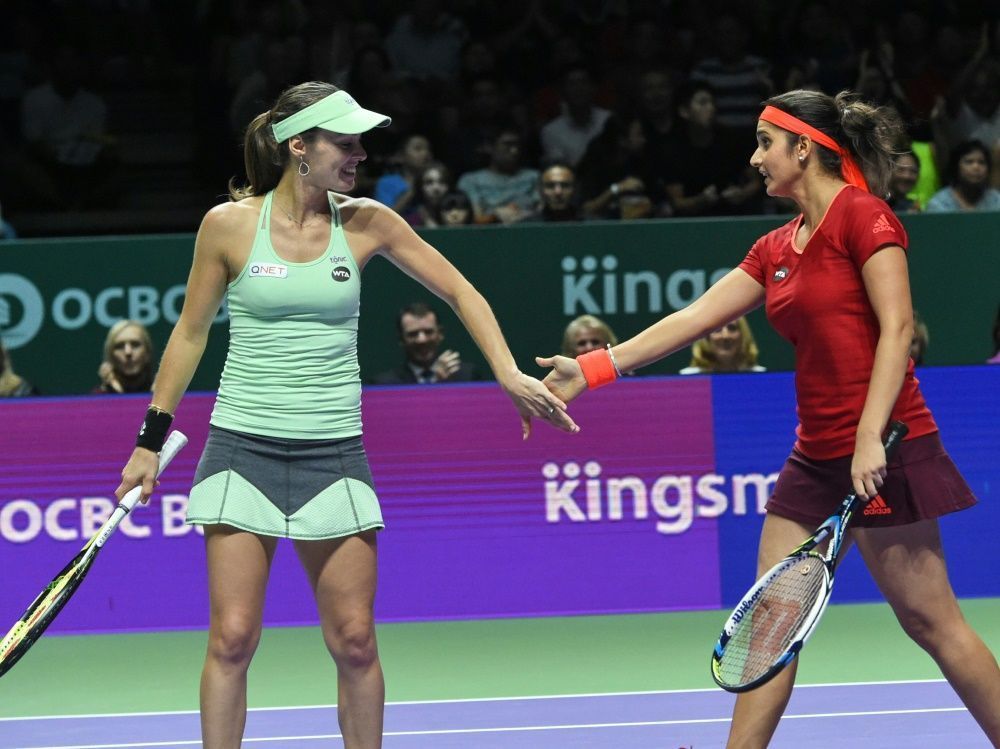 Wta Finale Hingis Mirza Gewinnen Wm Krone