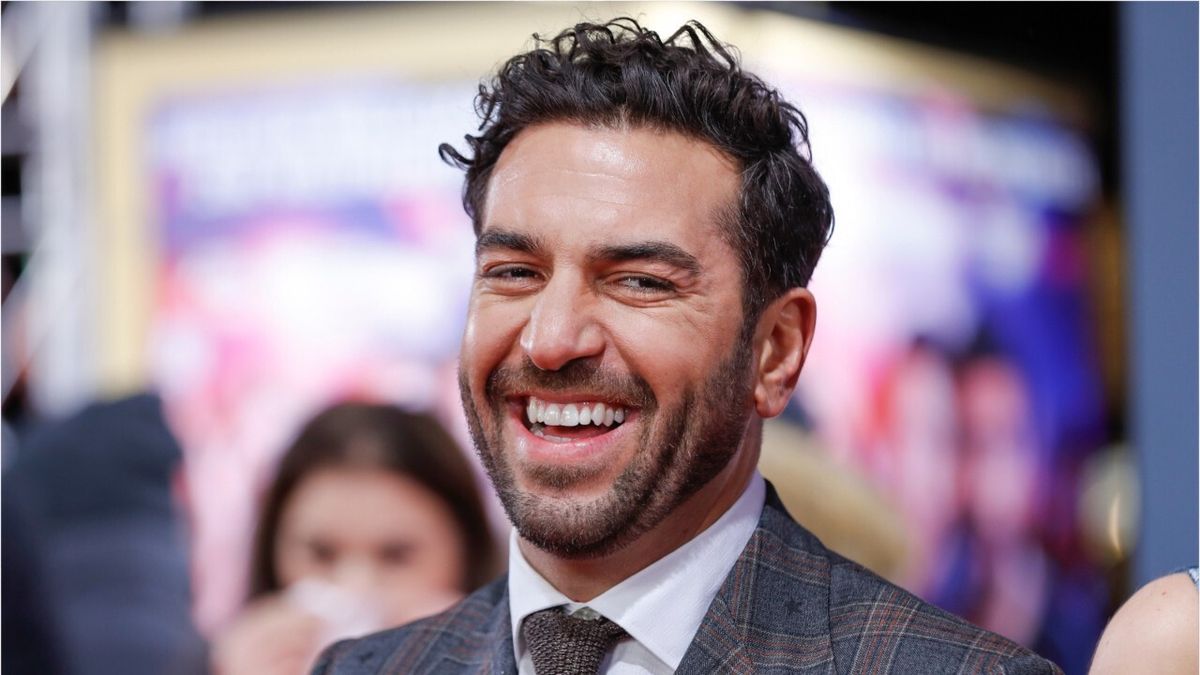 Elyas M’Barek Steckbrief, Biografie, Filme und alle News.