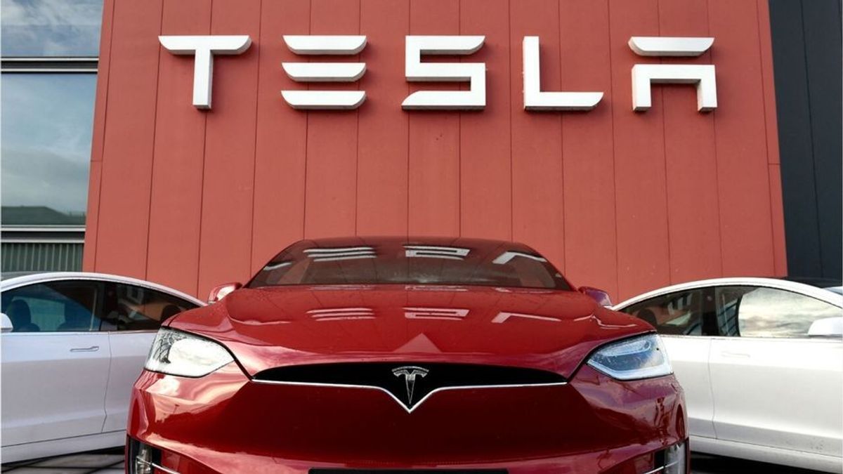 Tesla-Kritik: Fahrer warnen vor "gruseligem" Phänomen