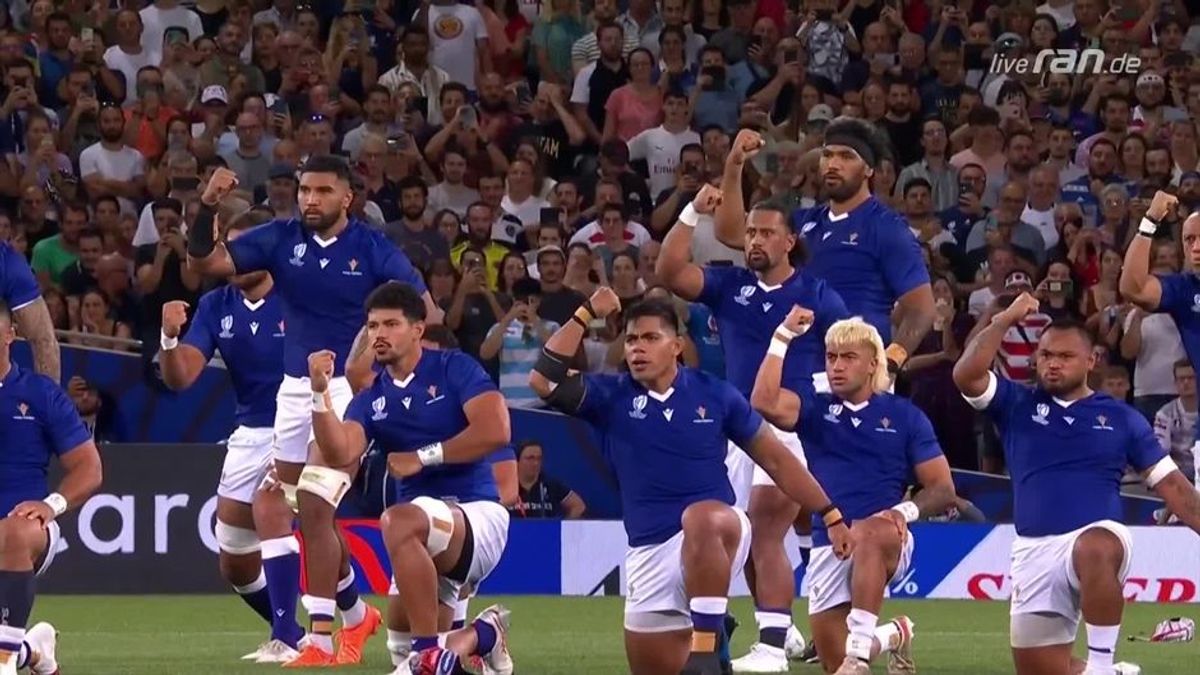Kriegstanz! Samoa tanzt den Siva Tau