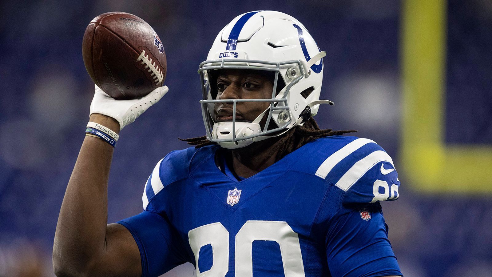 
                <strong>19. Platz: Indianapolis Colts</strong><br>
                &#x2022; Starter: Mo Alie-Cox<br>&#x2022; Backups: Jelani Woods, Kylen Granson, Will Mallory<br>Die Colts verteilen die Arbeit auf mehrere (groß gewachsene) Schultern: Allen voran Mo Alie-Cox und der letztjährige Rookie Jelani Woods sorgen regelmäßig für Alarm. Auch in die Richtung von Kylen Granson fliegt hin und wieder ein Ball. Durch die Bank weg zählen die drei Akteure auch zu den besseren Blockern der Liga. Wie viel Spielzeit da noch für Will Mallory, einen diesjährigen Fünftrunden-Pick, herumkommt, bleibt abzuwarten.
              