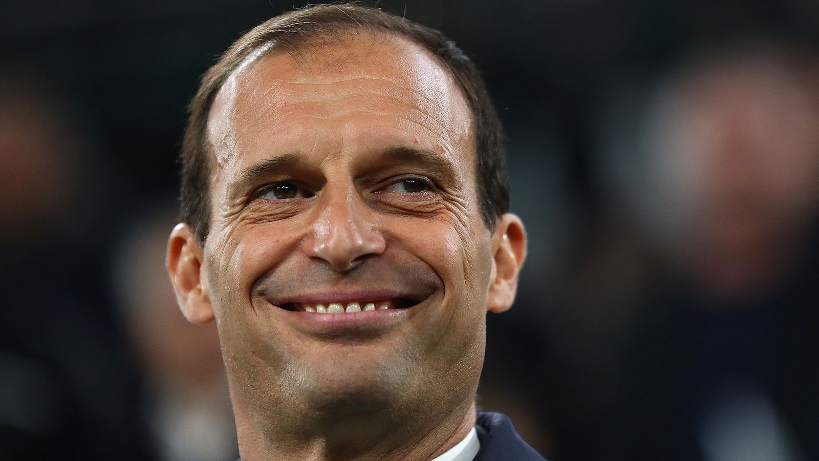 
                <strong>Platz 9: Massimiliano Allegri</strong><br>
                Verdienst: 14 Millionen EuroVerein: Juventus TurinVertrag: Auflösung am Ende der Saison 2018/19
              