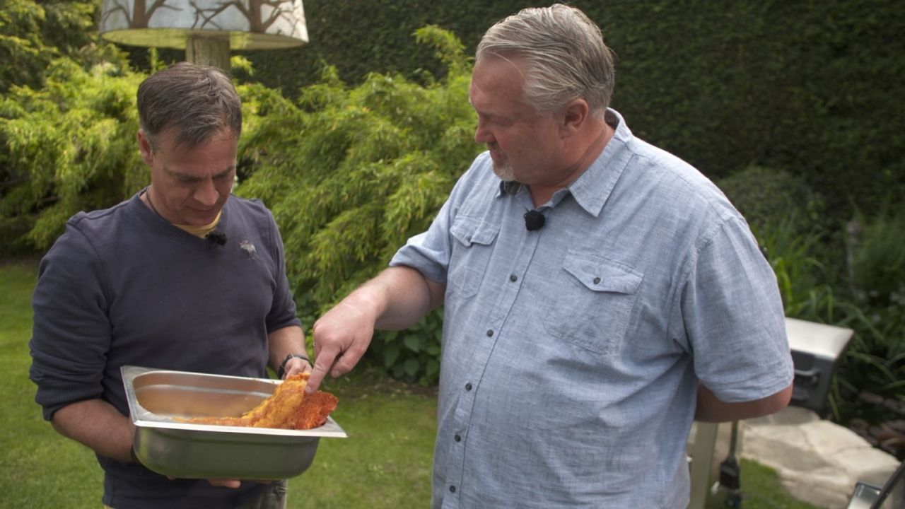 Peter ist Grillprofi und dreifacher Gewinner der deutschen Grillmeisterschaft.