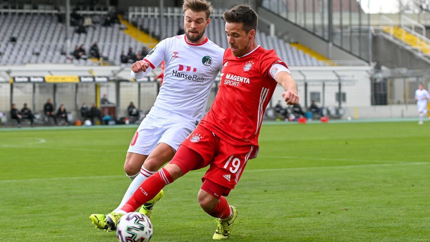 
                <strong>Maximilian Welzmüller</strong><br>
                Reife 29 Jahre alt war der defensive Mittelfeldspieler, als er mit den Bayern Drittliga-Meister wurde. Auch mit 33 Jahren kickt Welzmüller weiter in der 3. Liga, steht bei Unterhaching noch bis Sommer 2024 unter Vertrag.
              