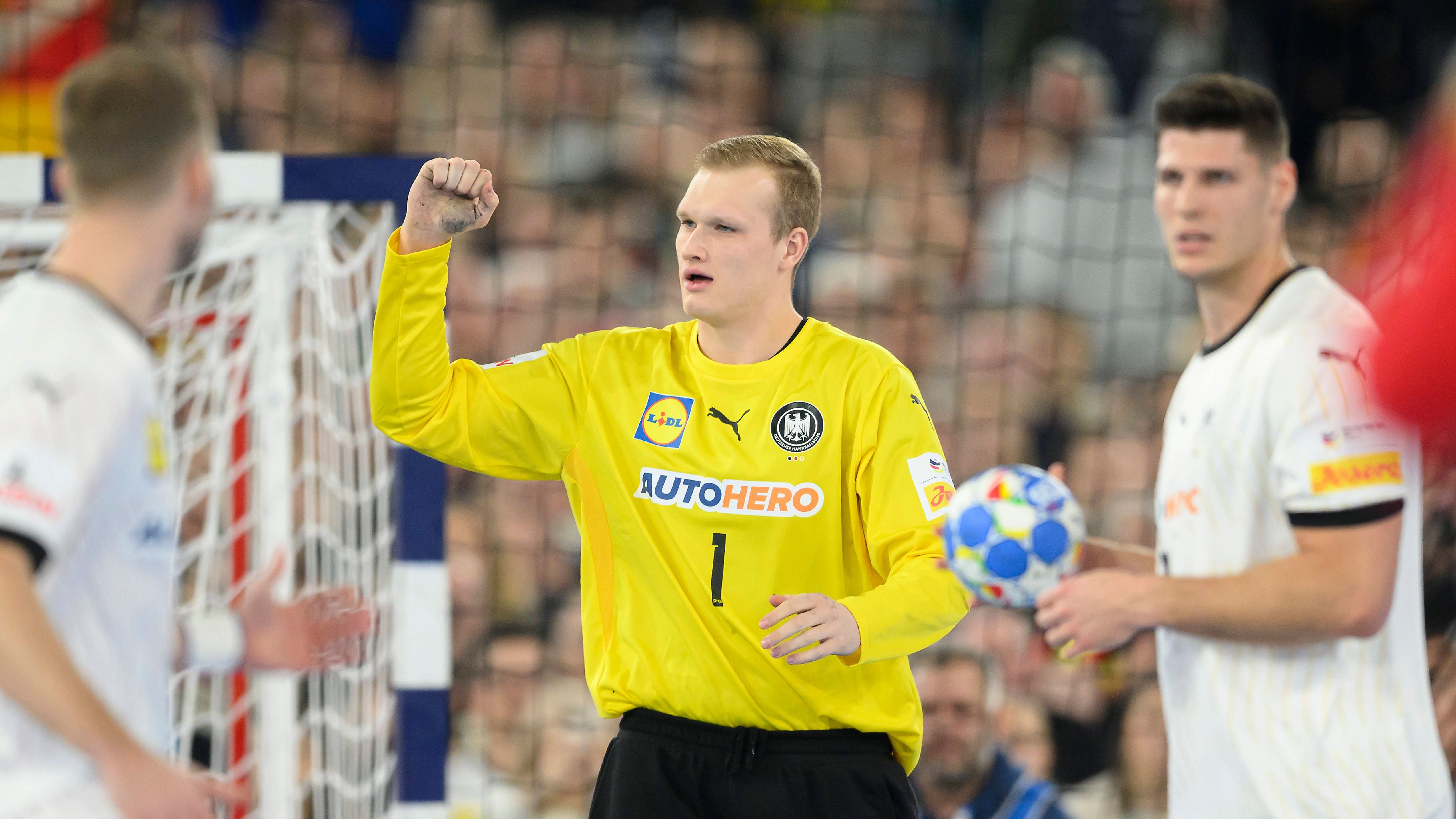 <strong>Tor: David Späth</strong> <br>Beeindruckte mit einer guten Leistung gegen Nordmazedonien, als Wolff gar nicht im Spiel war, sowie gegen Frankreich bei den Siebenmetern (2/5) als Edeljoker. Der U21-Weltmeister holte das Maximum aus seinen knapp 49 Spielminuten raus. <strong><em>ran</em>-Note: 2</strong>