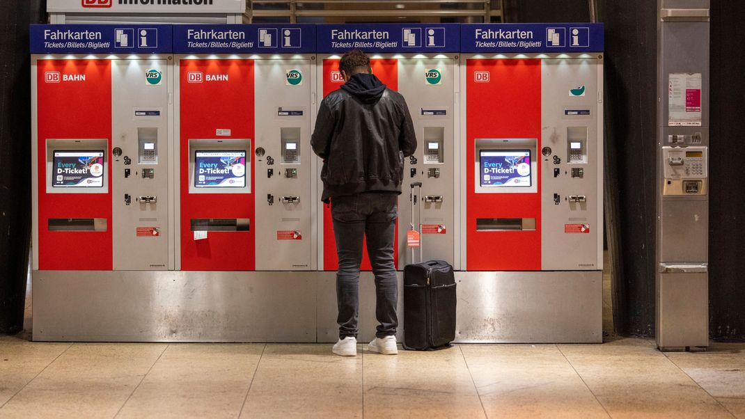 Das Deutschlandticket könnte bald teurer werden.