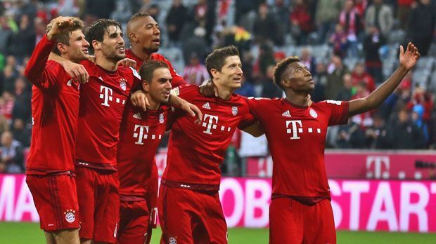 
                <strong>FC Bayern München</strong><br>
                Platz 1: FC Bayern München. Ein Torverhältnis von 40:5 spricht für sich. 83 Schüsse auf das eigene Tor konnten die Münchner in 13 Spielen nicht verhindern, erfolgreich waren aber nur die wenigstens Schützen. Damit stehen die Bayern nicht nur in der Bundesliga an der Tabellenspitze sondern auch im internationalen Vergleich der zugelassenen Schüsse.
              