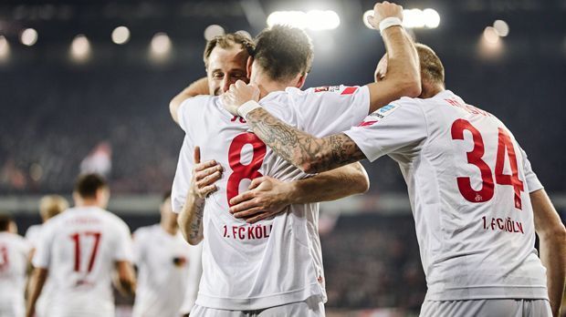 
                <strong>Platz 9: 1. FC Köln</strong><br>
                15 Punkte (4 Siege, 3 Unentschieden, 4 Niederlagen / 18:16 Tore)
              