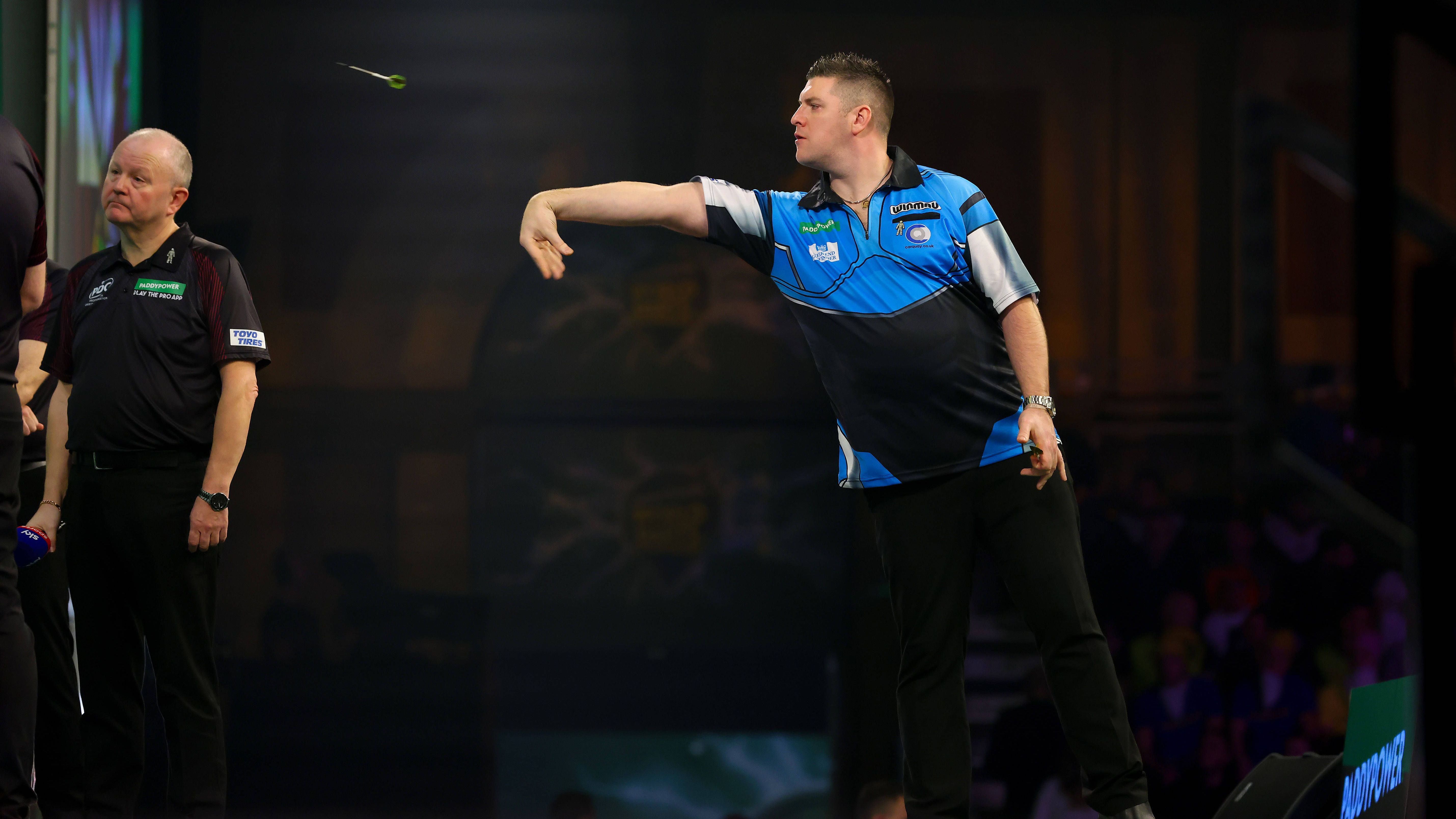 <strong>Platz 12 (geteilt): Daryl Gurney (Nordirland)</strong><br><strong>180er bei der WM 2024:</strong> 16<br><strong>Spiele bei der WM 2024:</strong>&nbsp;3 (Aus im Achtelfinale)