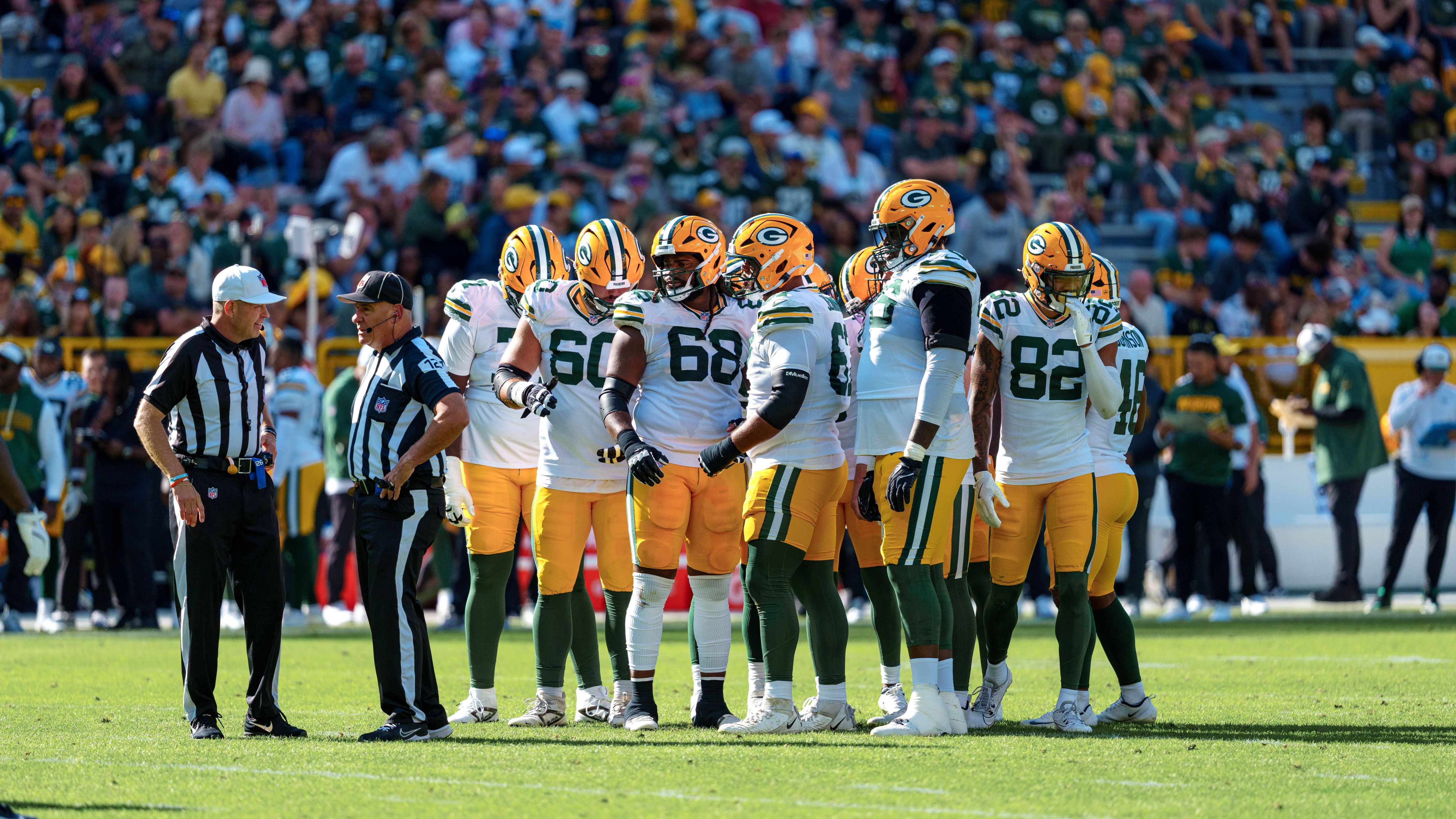 <strong>Green Bay Packers</strong><br>Bitter. Viele Packers-Spieler verletzten sich in den letzten Wochen und Monaten. Jordan Love (Daumen),&nbsp;Jayden Reed (Fuß), Christian Watson (Knie), Dontayvion Wicks (Wade), Nate Hobbs (Knie) und Xavier McKinney (Wade) sind alle nicht fit. Dafür trumpfte WR-Rookie Matthew Golden auf. Ein Hoffnungsschimmer einer vermaledeiten Vorbereitung durch unglückliche Blessuren und Ausfälle. Trotz allem gewann man zwei der drei Preseason-Spiele.<br><strong>Note: 3-</strong>