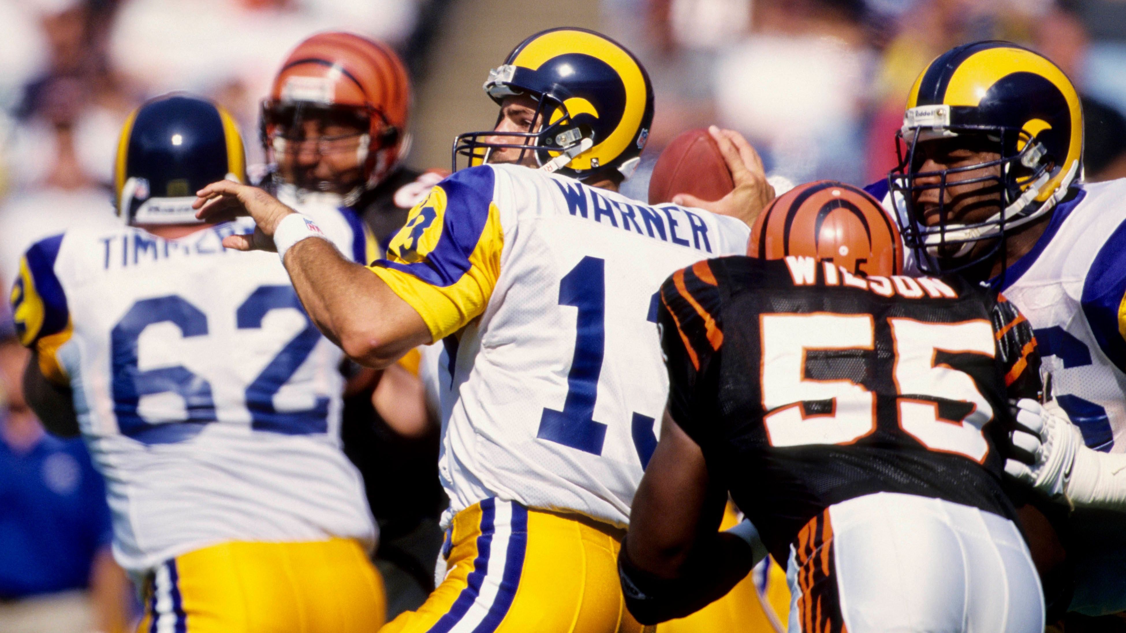 <strong>Platz 3: Kurt Warner zu den St. Louis Rams (1998)</strong><br>Warners Ankunft beflügelte die leistungsstarke Offensive der Rams, führte sie zum Super-Bowl-Sieg 1999 und brachte ihm zwei NFL-MVP-Auszeichnungen ein. Warner kam von den Amsterdam Admirals aus der NFL Europe.