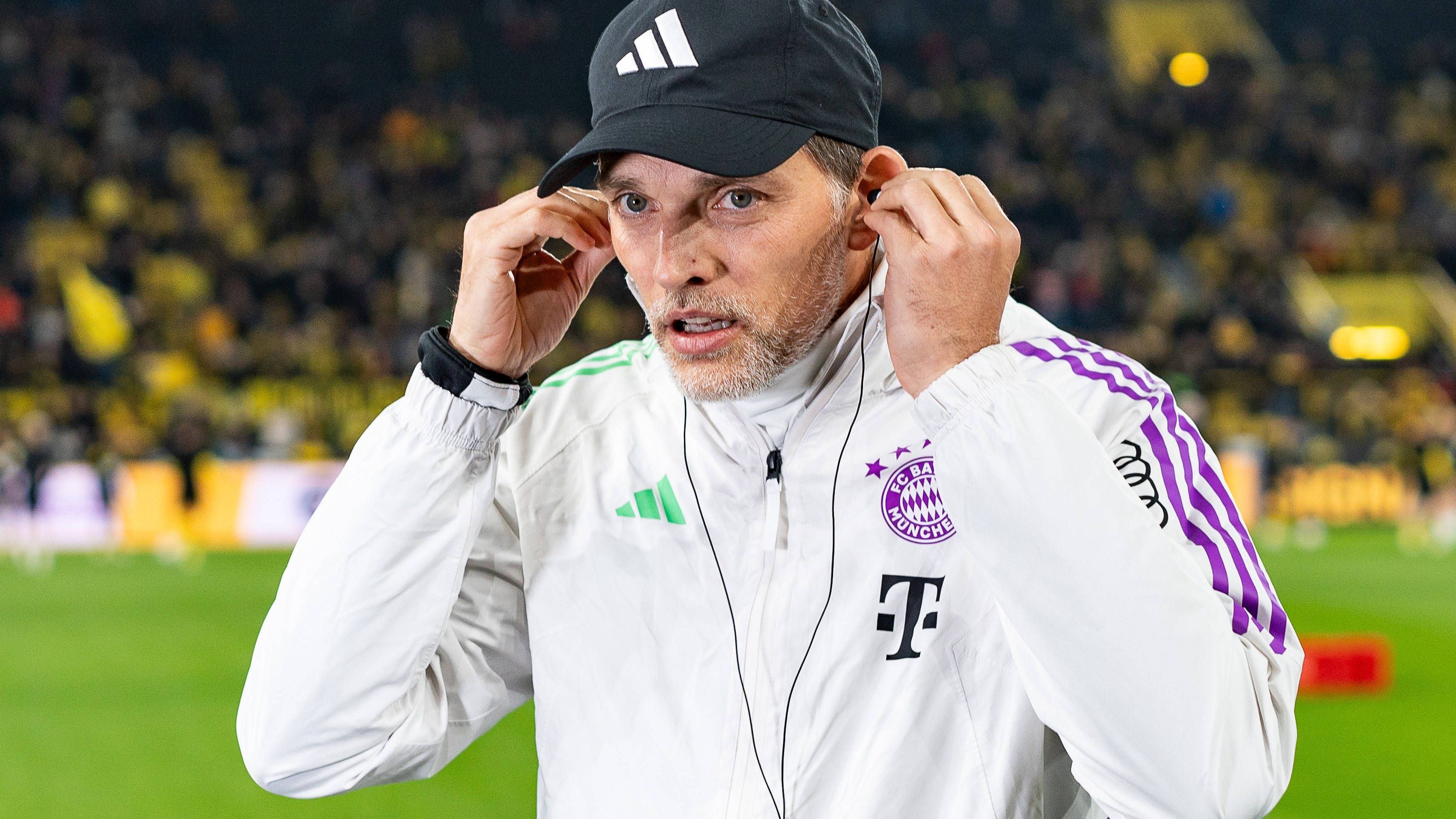 <strong>Der Fall Tuchel</strong><br>Oktober 2023: In der jüngsten Episode der Seifenoper trat Trainer Thomas Tuchel auf, um sich nach dem 4:0 in Dortmund den Frust von der Seele zu schmollen. Er rechnete mit den TV-Kritikern Lothar Matthäus und Dietmar Hamann ab.&nbsp;Schmallippig ließ er sie spüren, dass er ihre Meinung, die Bayern seien nicht weit genug und im Verhältnis zum Team stimme es nicht, für Majestätsbeleidigung hält.