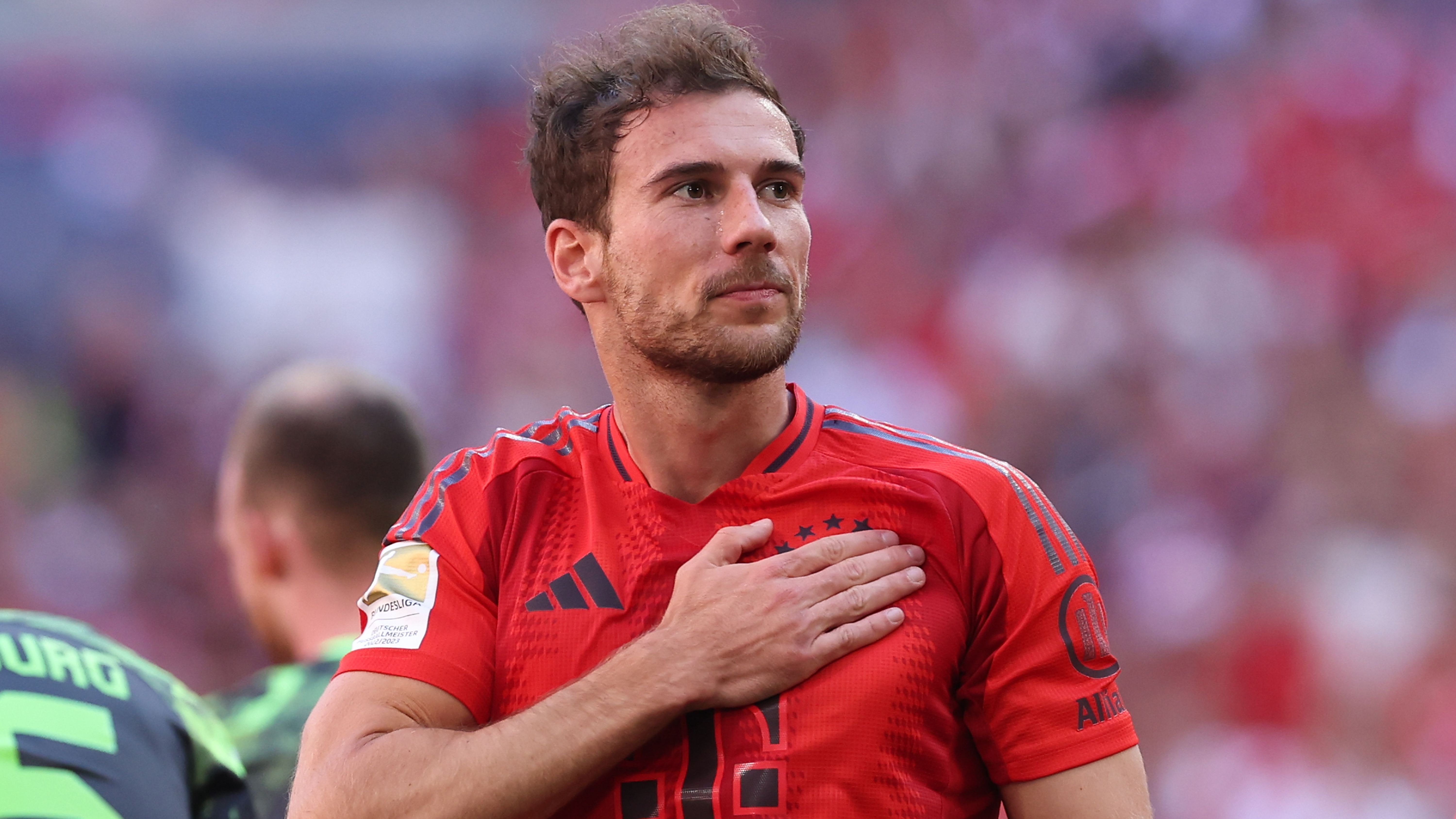 <strong>Leon Goretzka (FC Bayern München)</strong><br>Doch Goretzka lehne einen Wechsel in die USA ab. Er wolle sich weiterhin für Einsatzminuten bei den Bayern empfehlen. Gespräche mit anderen Vereinen führe der Ex-Schalker derzeit ebenfalls nicht. Dabei haben ihn laut "Süddeutscher Zeitung" auch der SSC Neapel und Atletico Madrid auf dem Zettel. Die "Sport" berichtet wiederum von einem Interesse aus Barcelona.