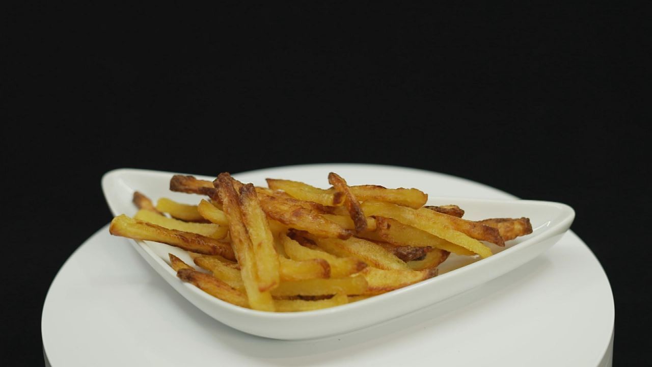 Der Fast Food-Klassiker: Wie du Pommes richtig lecker hinkriegst, verraten wir dir in unserem Rezept. 