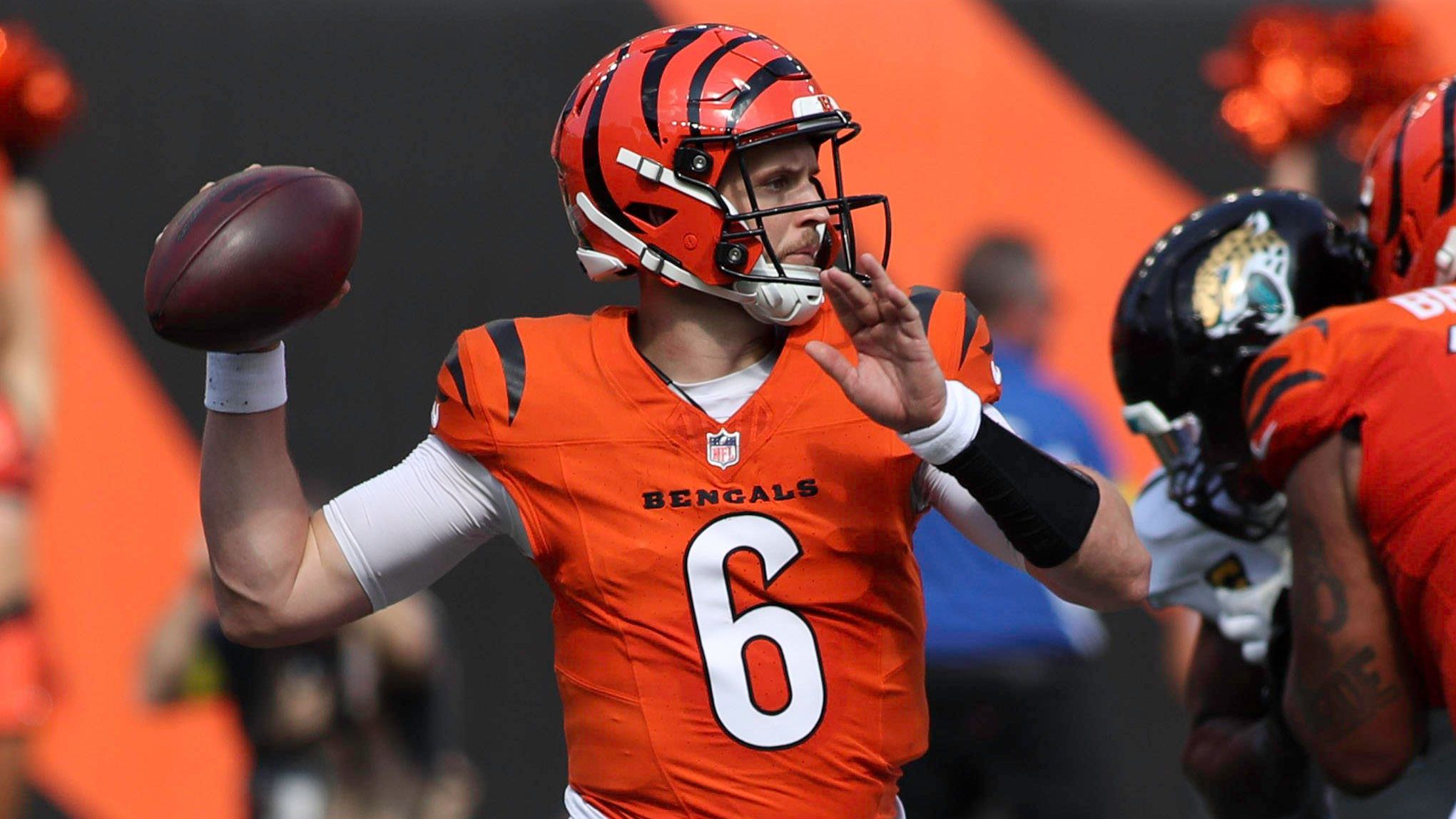 <strong>Platz 31: Jake Browning (Cincinnati Bengals)</strong><br>Nein, Jake Browning ist es einfach nicht. Seine Bemühungen und den Sieg gegen die Jacksonville Jaguars in allen Ehren, aber hinter dieser trümmernden Offensive Line der Bengals und mit schwachem Playcalling von draußen kann er die Bengals nicht ins gelobte Land führen.