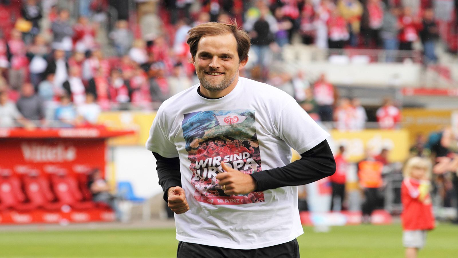 
                <strong>Co-Trainer: Thomas Tuchel (1. FSV Mainz 05)</strong><br>
                Er sollte es ihm fast nachmachen. Was Tuchel in dieser Saison in Mainz schaffte, ist mehr als beachtlich. Nach 2006 qualifizieren sich die Mainzer zum zweiten Mal in der Vereinsgeschichte für den Europapokal. Danach ging sogar Tuchel komplett aus dem Sattel.
              