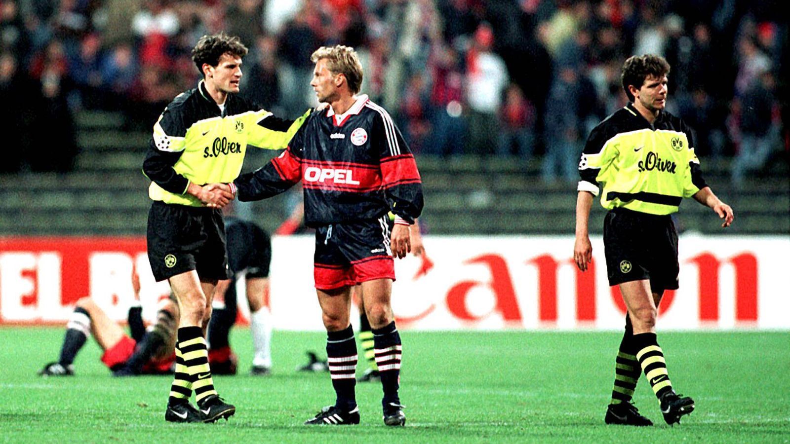 
                <strong>1997/98: Bayern München - Borussia Dortmund</strong><br>
                Hinspiel: Bayern München - Borussia Dortmund 0:0 -Rückspiel: Borussia Dortmund - Bayern München 1:0 n.V.
              