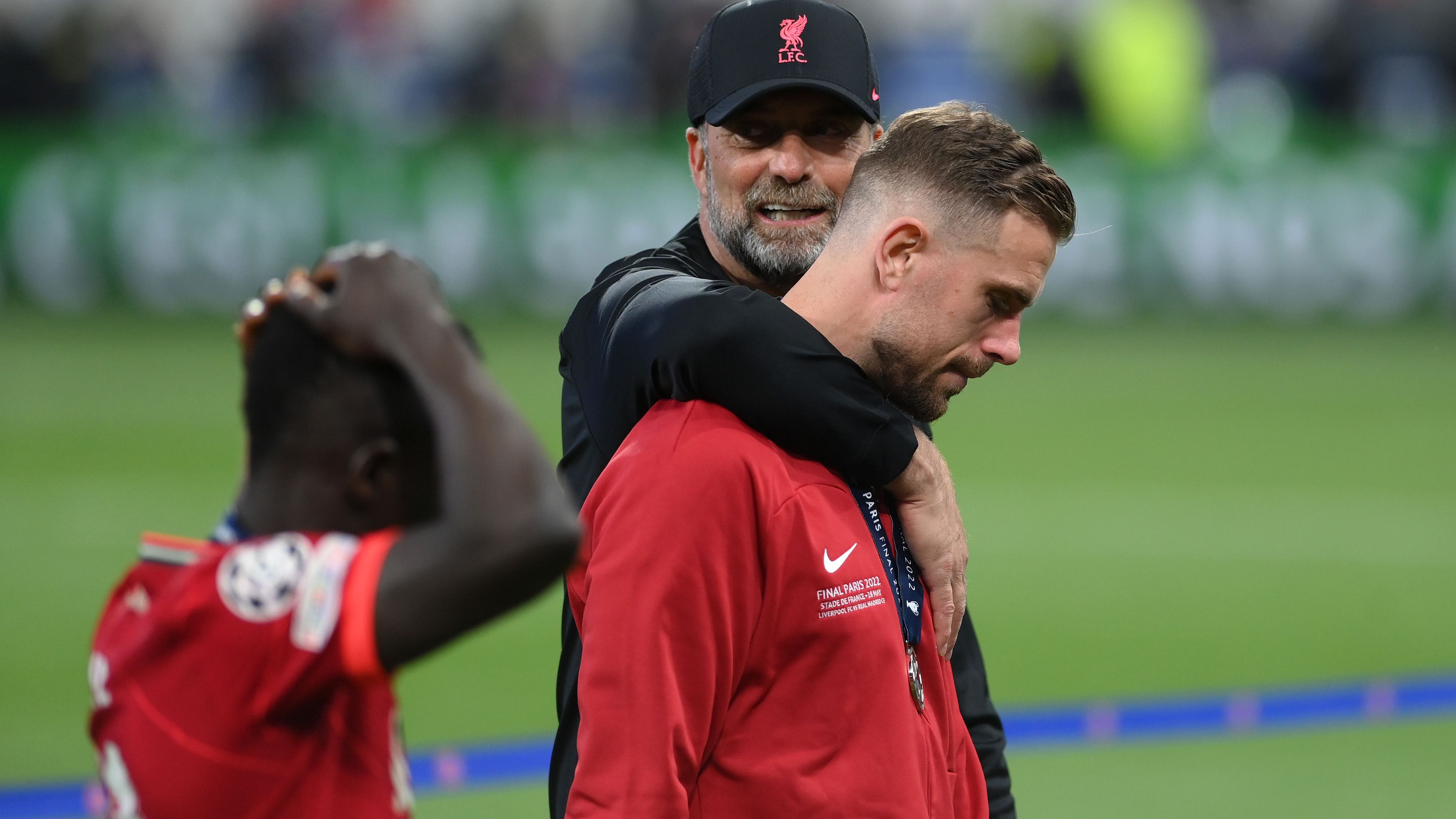 <strong>28. Mai 2022: Niederlage im Champions-League-Finale</strong><br>Nur eine Woche später der nächste Rückschlag. Im Finale der Königsklasse ist Liverpool einmal mehr Real Madrid unterlegen. Die Reds scheitern vor allem immer wieder am bärenstarken Keeper Courtois. Real holt den Henkelpott zum 14. Mal. Liverpool rutschte danach in eine Krise.