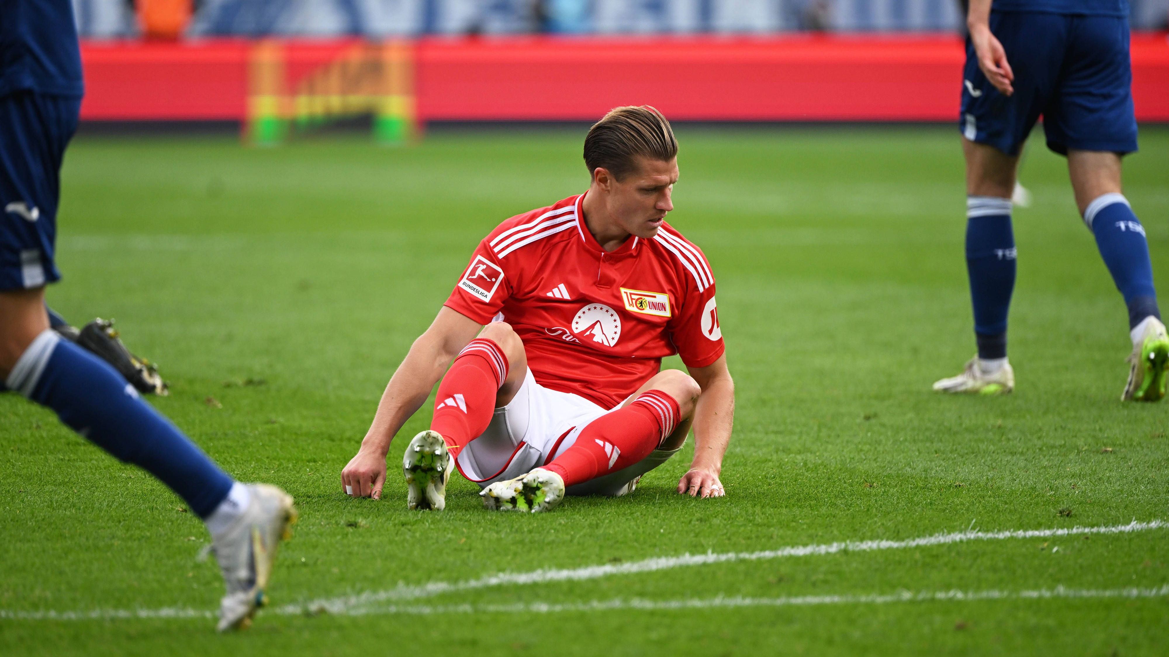 <strong>Kevin Behrens (Union Berlin)</strong><br>Seit 2021 stellt der 1,85 Meter große Angreifer bei Union Berlin auf höchstem Niveau seine Treffsicherheit unter Beweis. Auch in der neuen Saison hat Behrens vier Tore erzielt, ist allerdings seit zehn Pflichtspielen ohne Treffer. Mit den Eisernen sammelt der Stürmer nun auch in der Champions League Erfahrungen. In den USA war er erstmals beim DFB dabei.