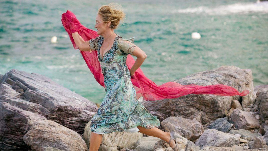 "Mamma Mia!", kann die rennen! Meryl Streep hatte sichtlich Spaß beim Filmdreh.