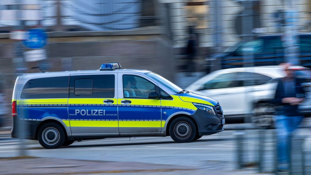 Staatsanwaltschaft und Polizei ermitteln wegen schweren Raubes und gefährlicher Körperverletzung in einem Fall in Bad Wimpfen.