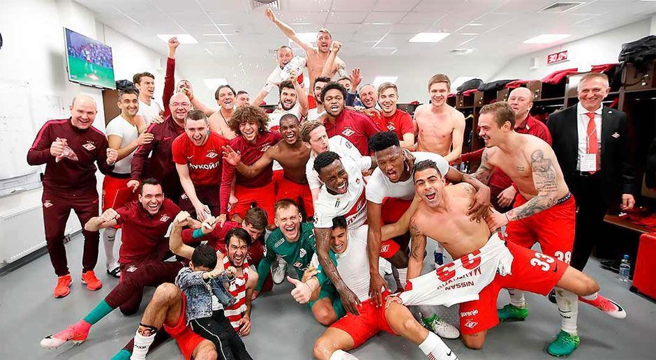 
                <strong>Russland: Spartak Moskau</strong><br>
                Der Ex-Stuttgarter Serdar Tasci holt mit Spartak Moskau drei Spieltage vor Saisonende den Meistertitel in Russland. Für Spartak, Serientitelträger der 90er Jahre, ist es die insgesamt zehnte Meisterschaft und die erste seit 2001.
              