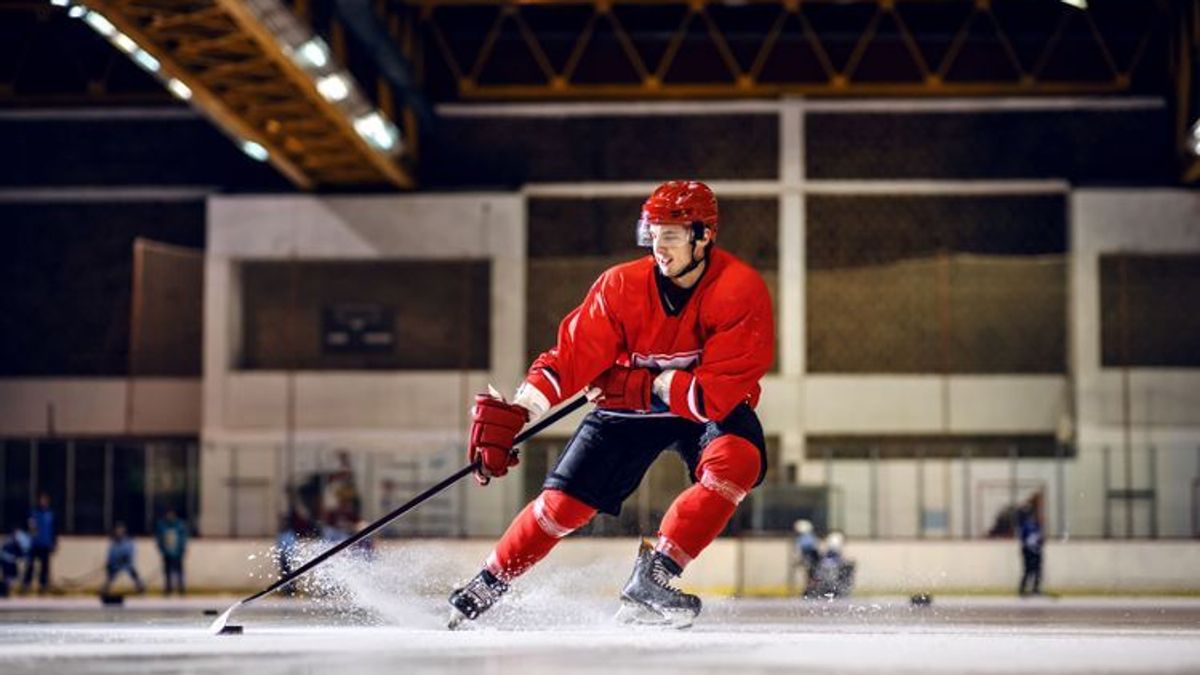 Eishockey spielen – mit dieser Ausrüstung schaffst du den Einstieg