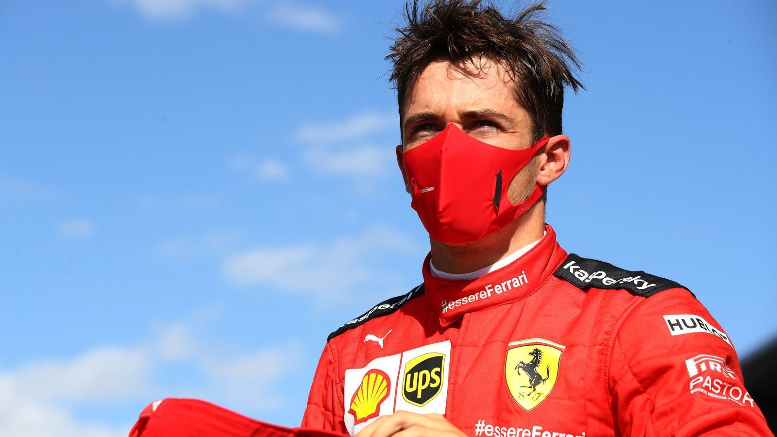 
                <strong>Platz 8: Charles Leclerc</strong><br>
                Nachdem Leclerc am Ende des ersten Rennens als großer Gewinner galt, war der Monegasse nach nur einer Runde des zweiten Rennes DER Verlierer des Wochenendes. Die Kollision mit Vettel war ganz klar sein Fehler, das gestand sich der Youngster in einer Entschuldigung direkt nach Rennende auch ein. Schon im Qualifying lief es für Leclerc nicht, der eigentliche Hoffnungsträger Ferraris platzierte sich sogar hinter Vettel. Man kann davon ausgehen, dass das Wochenende ein Ausrutscher war und Leclerc wieder zurückschlägt, doch momentan konkurriert Ferrari eher mit Renault um Platz 5 und hat gegen die Top Teams wenig Chancen.
              