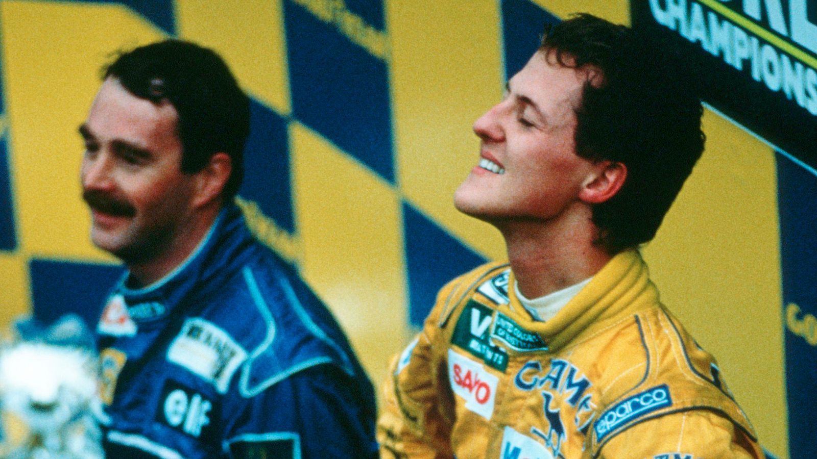 
                <strong>Erster Sieg 1992</strong><br>
                Spa 1992. Nur ein Jahr nach seiner Premiere feierte Michael Schumacher seinen ersten F1-Sieg. Auf der schwierigen Strecke in den Ardennen überzeugte der Kerpener bei wechselhaftem Wetter. Nicht umsonst wurde Spa zu seinem "Wohnzimmer" und Schumi zum "Regengott" der Königsklasse.
              