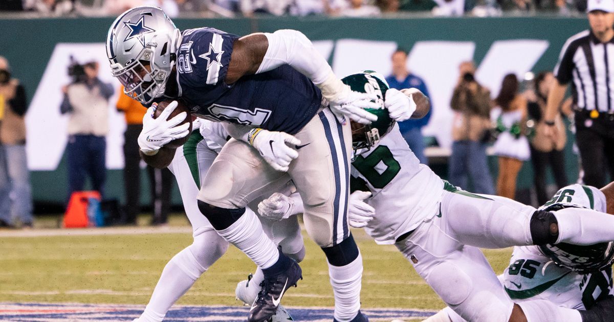
                <strong>Sit: Ezekiel Elliott (Dallas Cowboys)</strong><br>
                Keine Frage: Ezekiel Elliott auf der Bank zu lassen, fällt jedem Fantasy Manager schwer. Doch auf dem Papier ist das Spiel gegen die Philadelphia Eagles ein denkbar schlechtes Matchup für den Star-Running-Back der Dallas Cowboys. Denn die Eagles verteidigen den Lauf herausragend und belegen dabei den vierten Platz in der gesamten NFL. Im Gegensatz dazu stellt Philadelphia die schwächste Secondary der Liga. Daher wird der Game Plan der Cowboys mehr auf das Passspiel ausgerichtet sein.
              