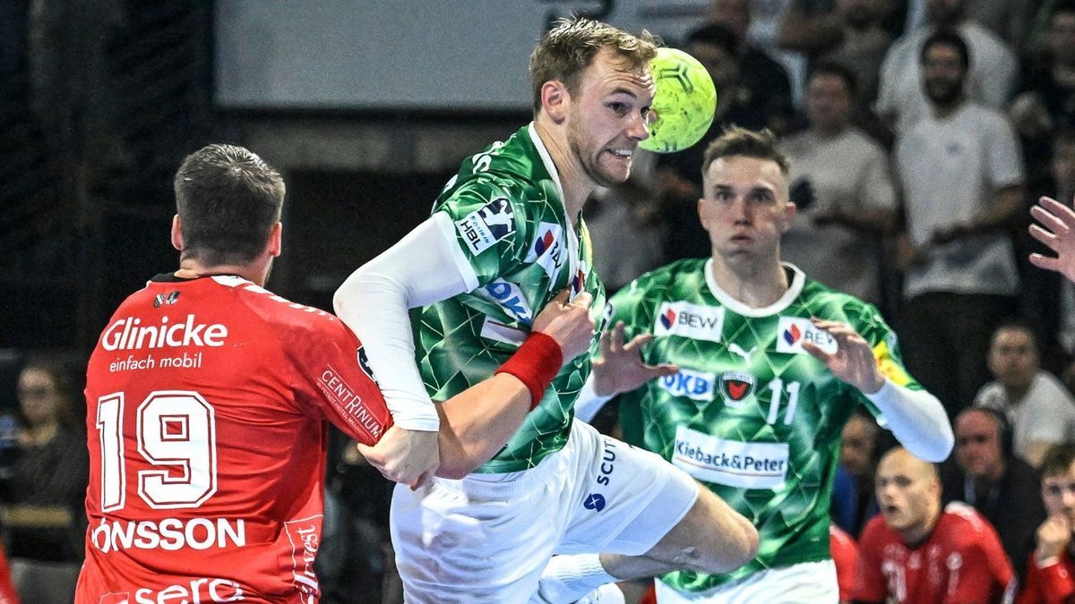 Die Füchse Berlin und die MT Melsungen im Liga-Showdown