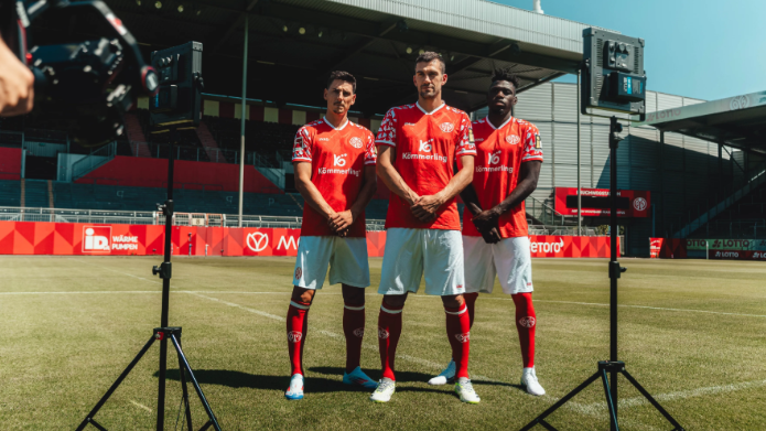 <strong>1. FSV Mainz 05 - Heimtrikot</strong>