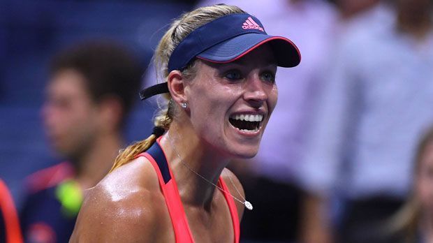 
                <strong>US Open Finale</strong><br>
                Im Finale gegen Pliskova krönte Angelique Kerber dann ihr überragendes Jahr. Nach einem spannenden Drei-Satz-Match kürte sich die neue Nummer eins der Welt sich zum Champion von New York.
              