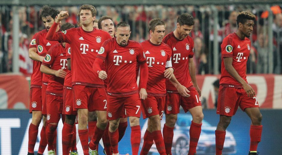 
                <strong>DFB-Pokal-Halbfinale: FC Bayern München</strong><br>
                Das erste DFB-Pokal-Halbfinale ist entschieden! Der FC Bayern München siegt 2:0 gegen den SV Werder Bremen und bucht somit das Ticket für das Finale in Berlin. Thomas Müller bringt mit seinem Kopfballtor in der 30. Spielminute den FCB auf den richtigen Weg. ran.de benotet die Leistungen der Bayern-Profis in der Einzelkritik.
              