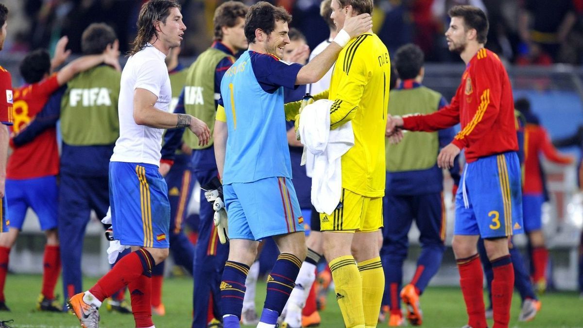 Iker Casillas und Manuel Neuer in Südafrika