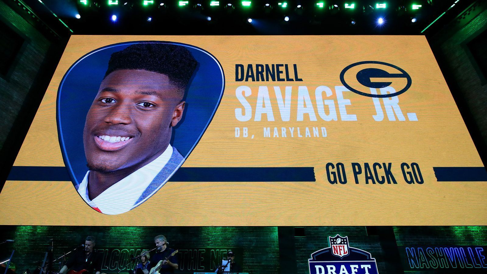 
                <strong>Draft Pick 21: Green Bay Packers (durch Trade mit Seattle Seahawks)</strong><br>
                Spieler: Darnell SavagePosition: SafetyCollege: Maryland
              