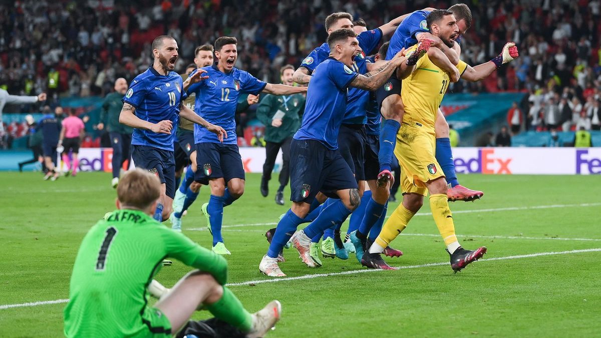 Leonardo Bonucci erzielt den Ausgleich