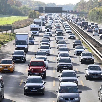 Vollsperrung der A66 bei Wiesbaden