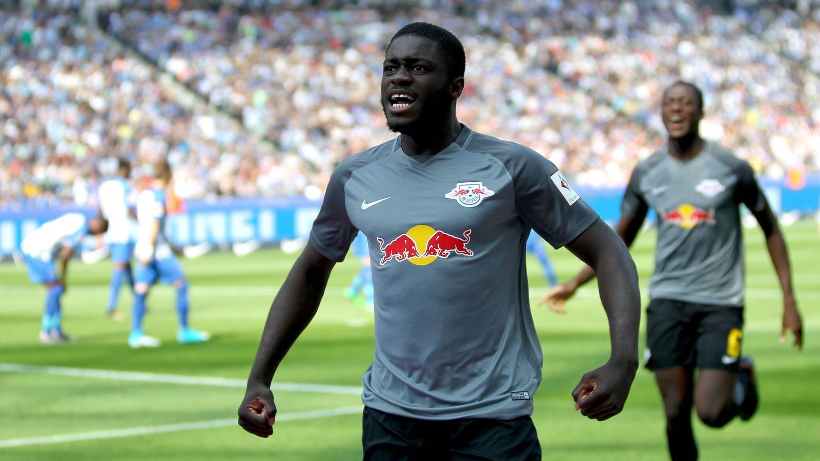 
                <strong>82. Dayot Upamecano</strong><br>
                Geschätzter Transfermarktwert: 61,9 Millionen EuroAlter: 19Verein: RB LeipzigVertrag bis: 2021
              