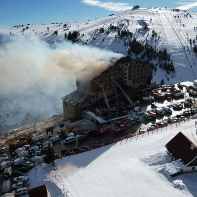 Brand in Skihotel in der Türkei