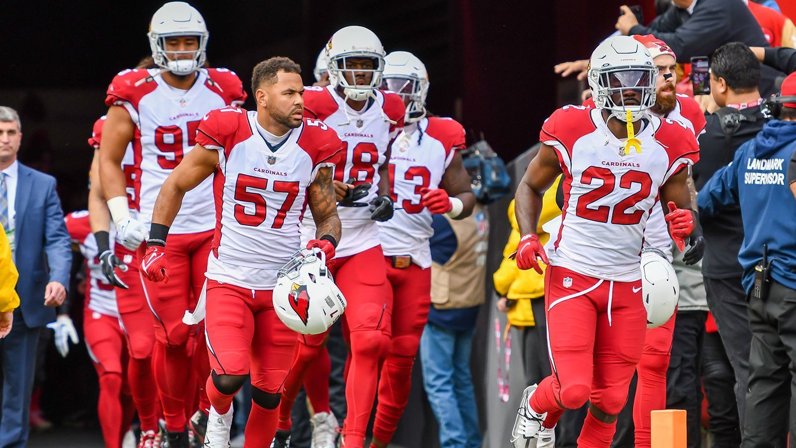 
                <strong>Arizona Cardinals </strong><br>
                Anzahl der Compensatory Picks:  Pick-Nummer:  (Runde drei),  (Runde fünf) und  (Runde sechs)
              