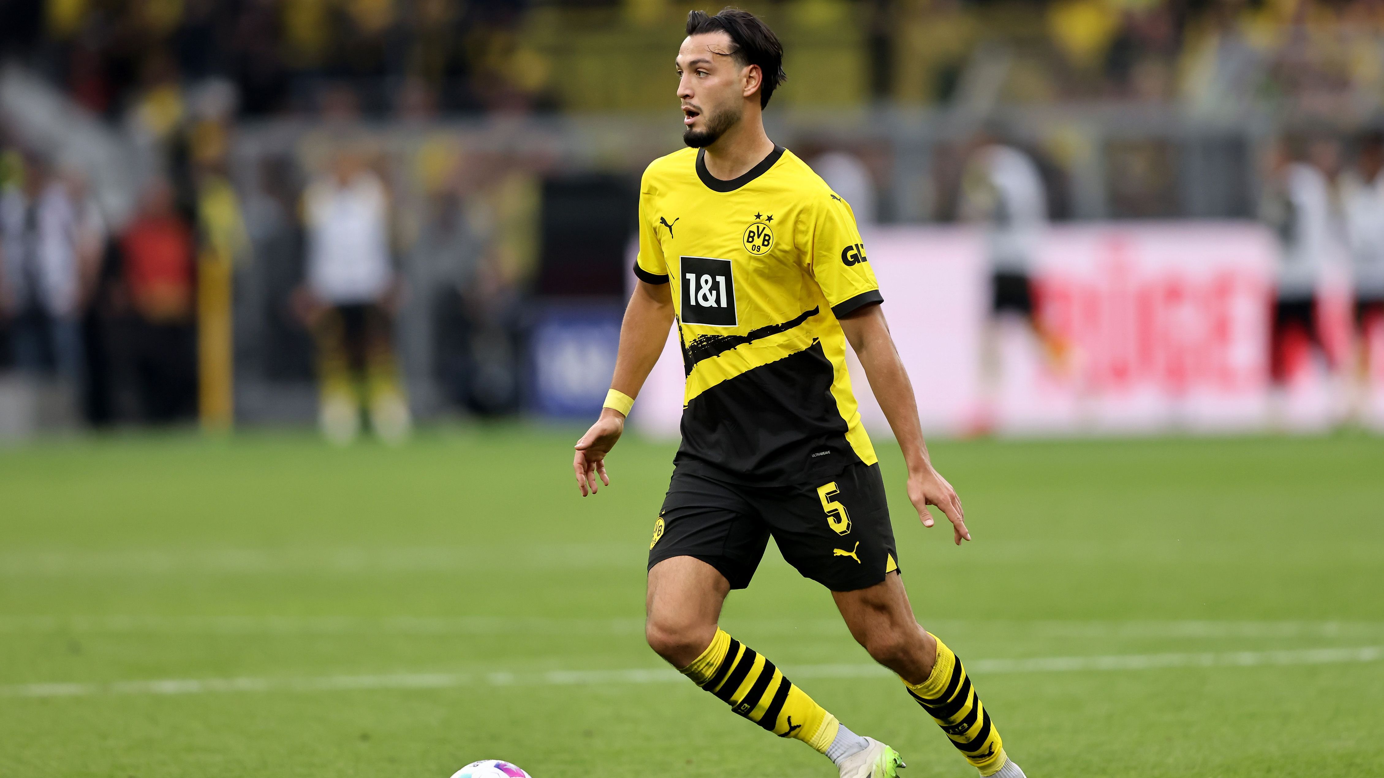 <strong>Ramy Bensebaini</strong><br>In der 84. Minute ist Bensebaini die letzte Einwechslung des BVB. <strong><em>ran</em>-Note: ohne Bewertung</strong>