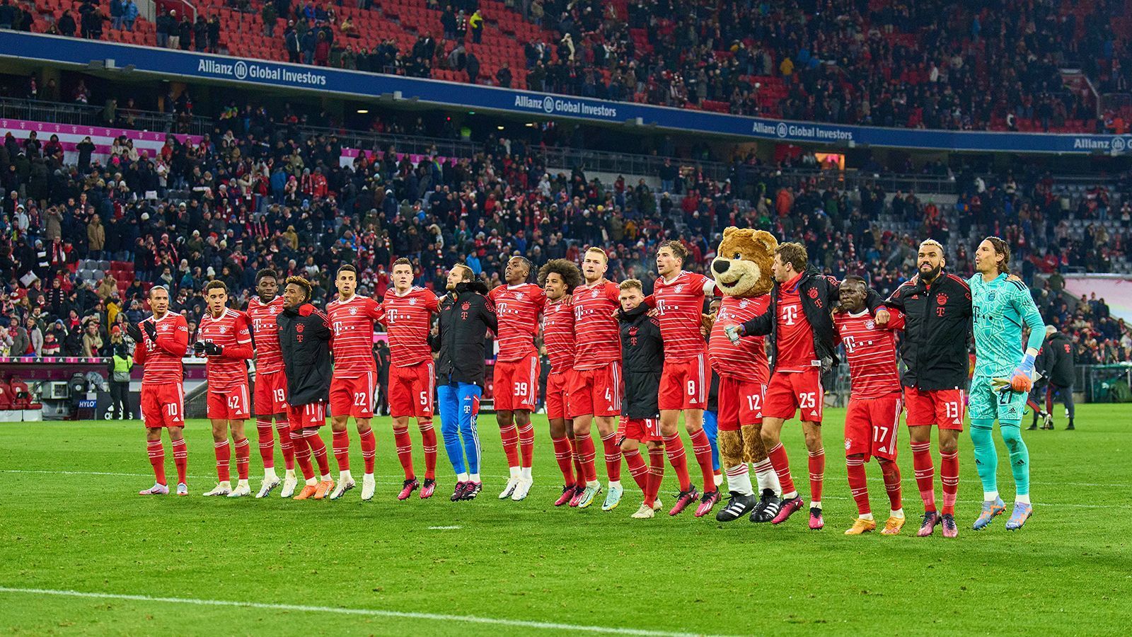 
                <strong>Platz 1: FC Bayern München</strong><br>
                &#x2022; Punkte: 73<br>&#x2022; Tordifferenz: +62<br>&#x2022; Wahrscheinlichkeit, Meister zu werden: 78 Prozent<br>
              