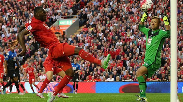 
                <strong>Christian Benteke</strong><br>
                Möglicher Verlierer: Christian Benteke. Der Belgier ist unbestritten ein großes Sturm-Talent, das mit seiner bulligen Art gut in die Premier League passt. Doch seine Torquote lässt aktuell zu wünschen übrig und für Klopps laufintensive Balljagden eignet er sich nur bedingt.
              