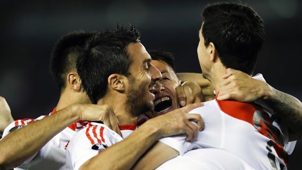 
                <strong>River Plate Buenos Aires</strong><br>
                Land: ArgentinienInternationale Erfolge in den zurückliegenden vier Jahren: Copa-Sudamericana-Sieger 2014, Copa-Libertadores-Sieger 2015
              